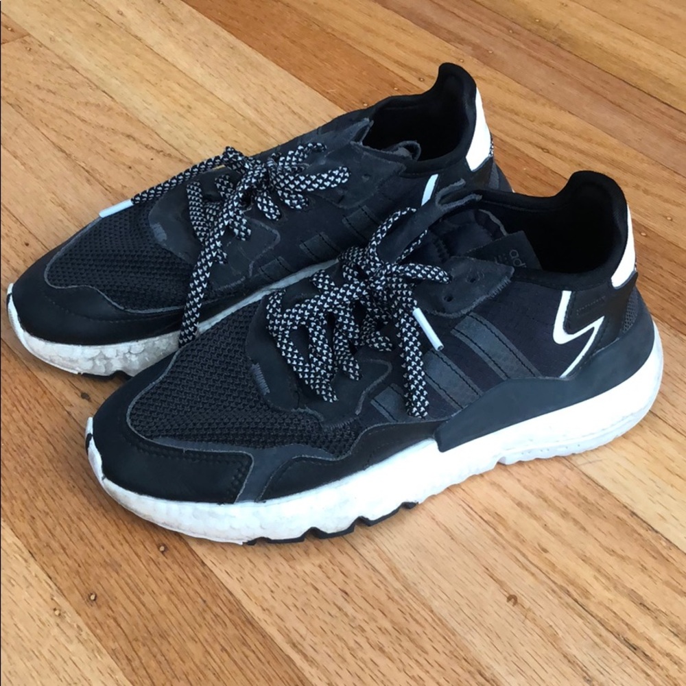 Adidas youth nite jogger size 5.5